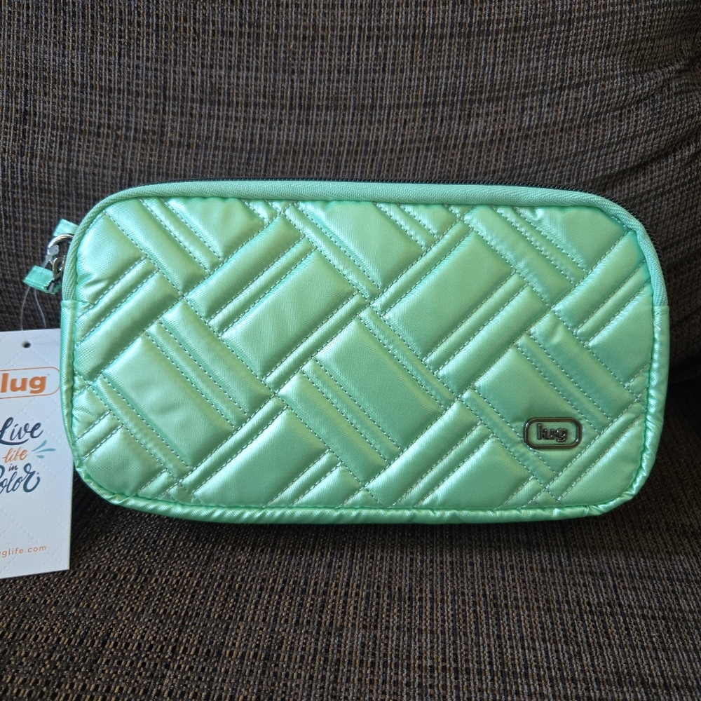 NWT Lug Coupe XL Plus in Metallic Bubble Mint